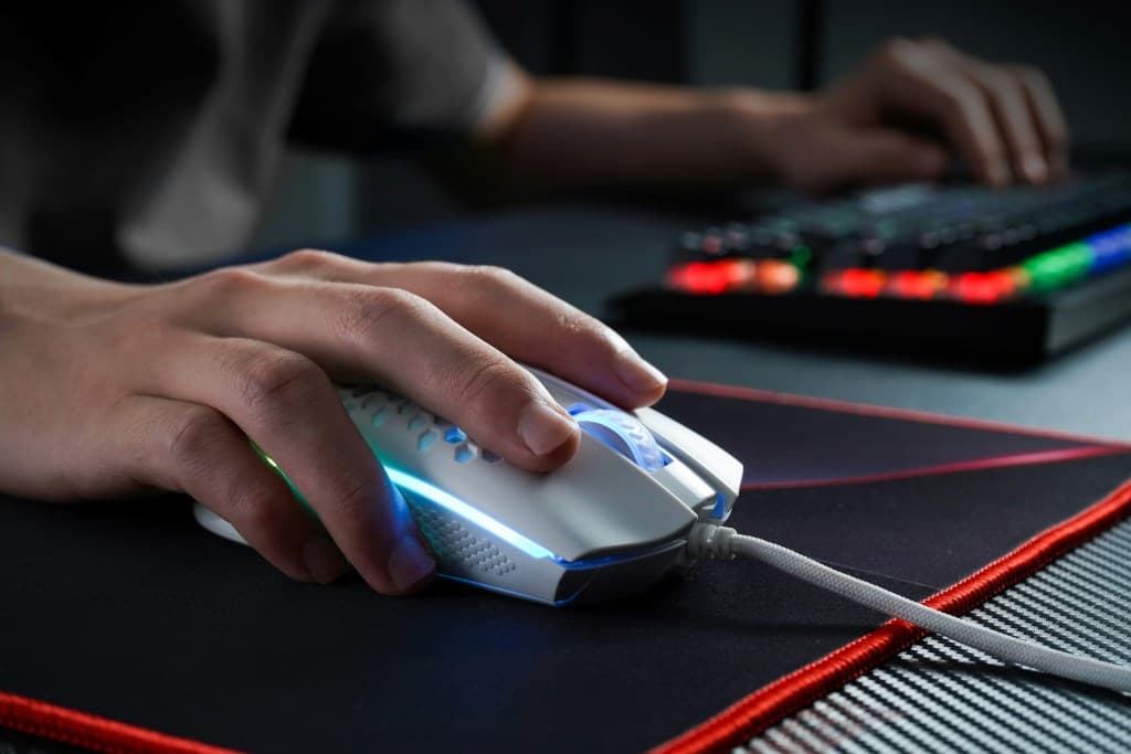 ¿Mouse gamer inalambrico o cable? ¿Cuál es mejor?